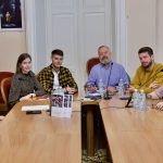 Возможно ли возрождение фольклорного танца на сцене и в быту?